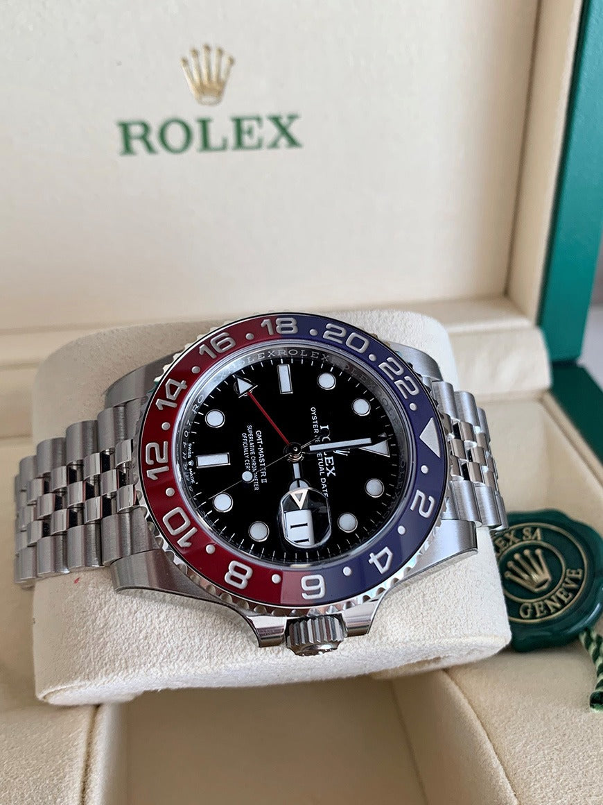 Rolex GMT-Master II "Pepsi" – 40mm Jubilee Bracelet | Red & Blue Cerachrom Bezel
